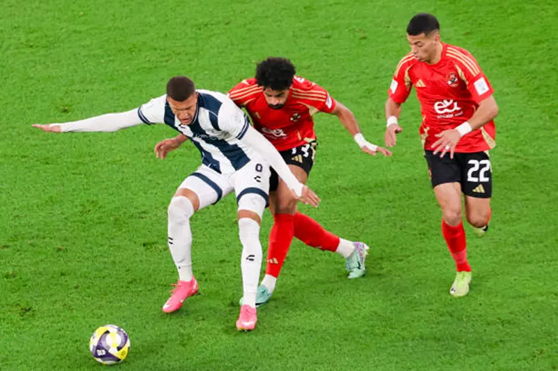 البروفة النهائية: باتشوكا يكشف تفاصيل اللقاء الودي مع الأهلي قبل انطلاق كأس العالم للأندية