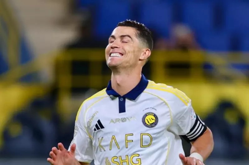 رونالدو يعلن استمراره مع النصر: مستقبل ثابت وواعد