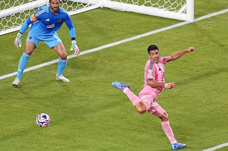 سواريز يشيد بالشناوي كأفضل لاعب في المباراة: التحديات المقبلة ستكون أكثر تعقيداً