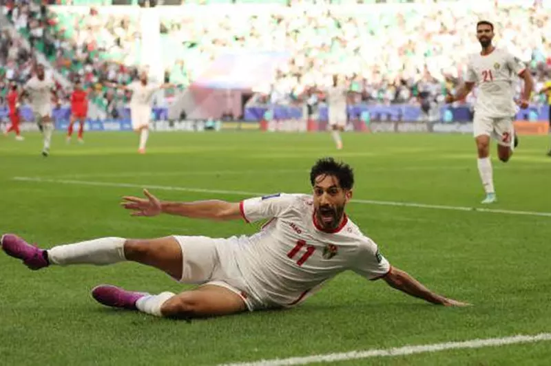 يزن النعيمات يكشف تفاصيل مفاوضات الزمالك: غياب الخوف من الله بين الناس